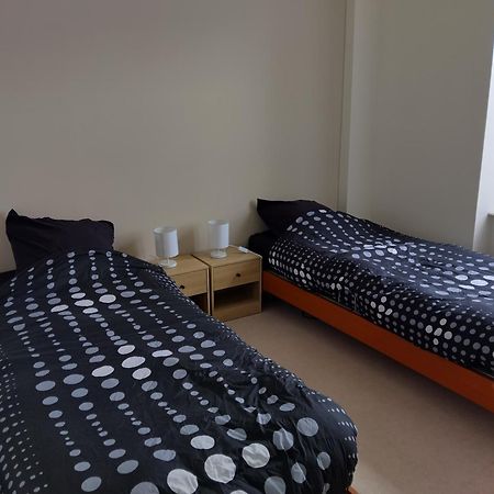 Appartement A 50M De La Plage Saint-Michel-en-Grève Екстериор снимка