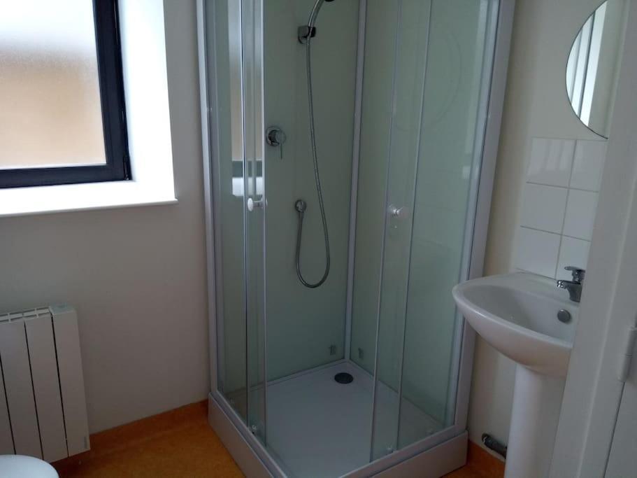 Appartement A 50M De La Plage Saint-Michel-en-Grève Екстериор снимка