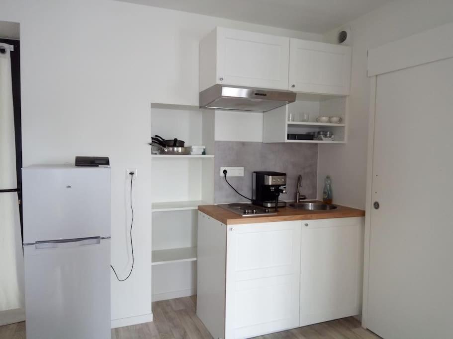 Appartement A 50M De La Plage Saint-Michel-en-Grève Екстериор снимка